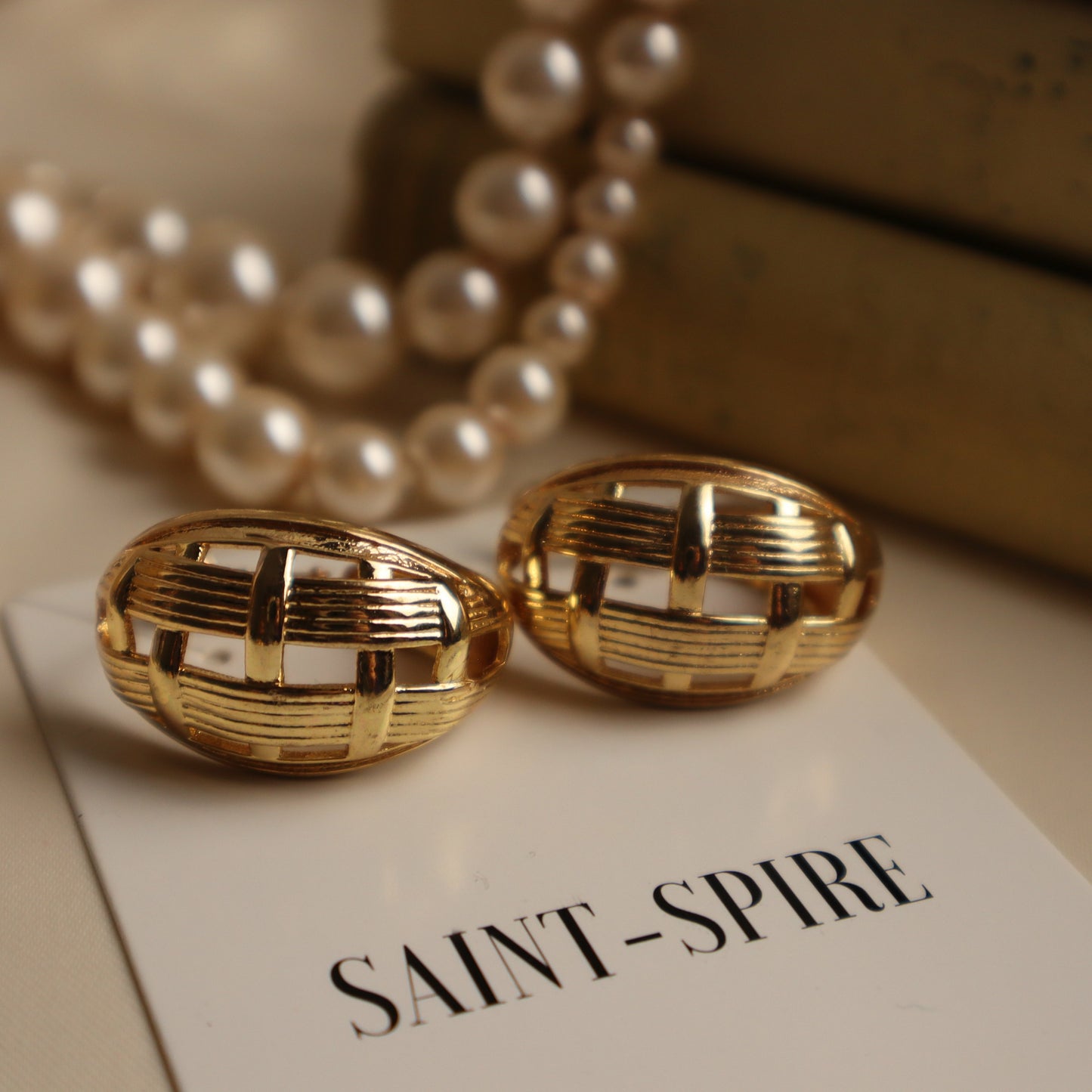 Iris earrings